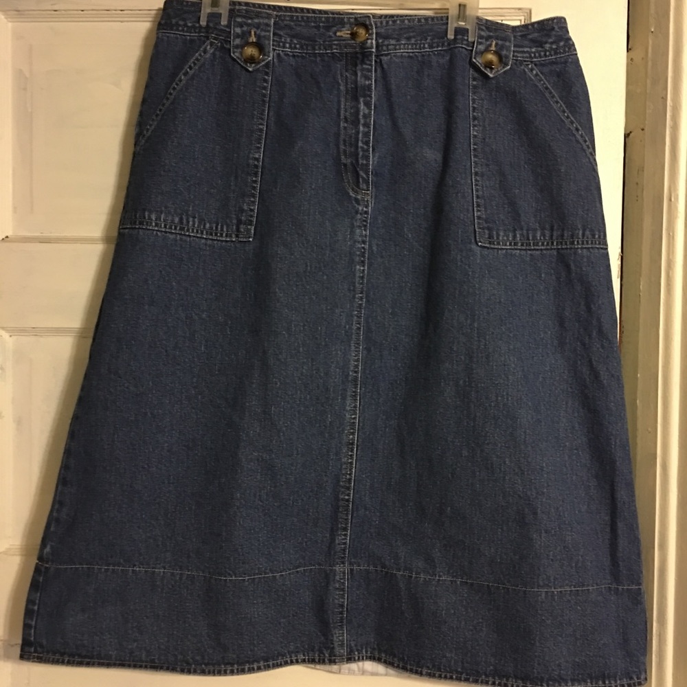 Kim Rogers skirt